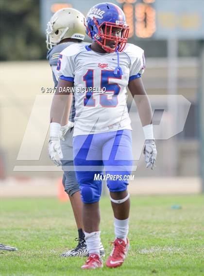 Thumbnail 2 in Long Beach Poly @ Serra photogallery.
