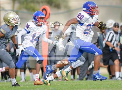 Thumbnail 3 in Long Beach Poly @ Serra photogallery.