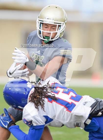 Thumbnail 3 in Long Beach Poly @ Serra photogallery.