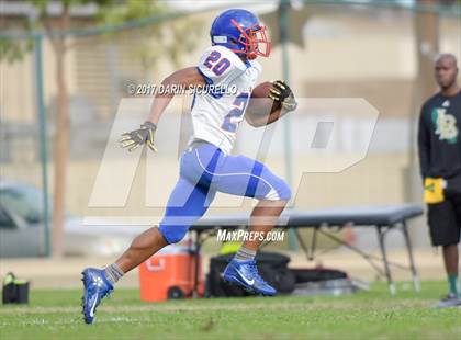 Thumbnail 1 in Long Beach Poly @ Serra photogallery.