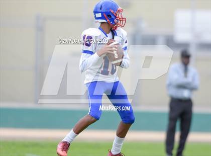 Thumbnail 1 in Long Beach Poly @ Serra photogallery.