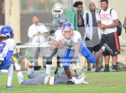 Thumbnail 2 in Long Beach Poly @ Serra photogallery.