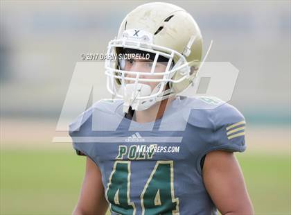 Thumbnail 1 in Long Beach Poly @ Serra photogallery.