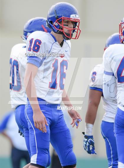 Thumbnail 1 in Long Beach Poly @ Serra photogallery.