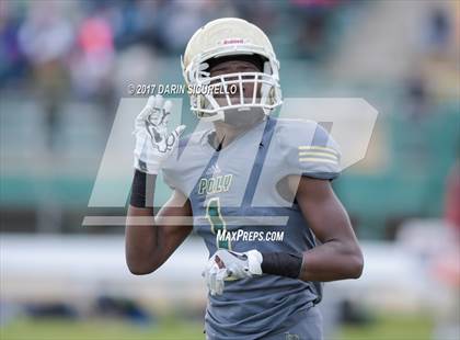 Thumbnail 1 in Long Beach Poly @ Serra photogallery.