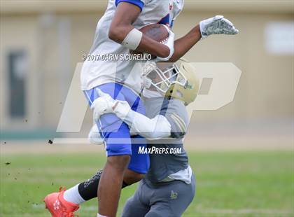 Thumbnail 2 in Long Beach Poly @ Serra photogallery.