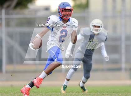 Thumbnail 1 in Long Beach Poly @ Serra photogallery.
