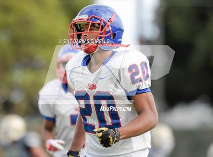 Thumbnail 2 in Long Beach Poly @ Serra photogallery.