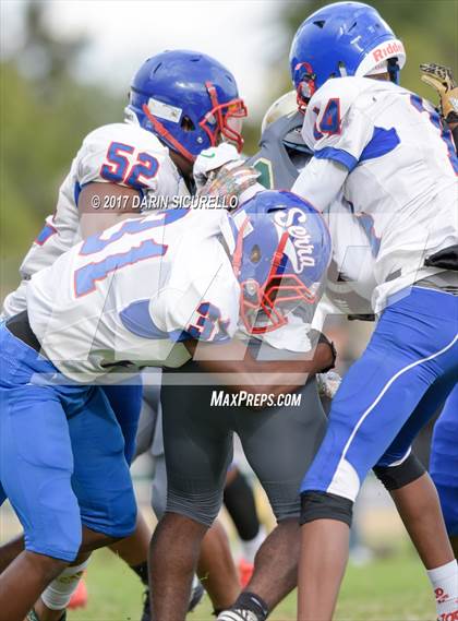 Thumbnail 2 in Long Beach Poly @ Serra photogallery.