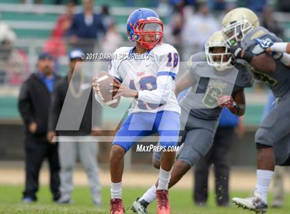 Thumbnail 2 in Long Beach Poly @ Serra photogallery.