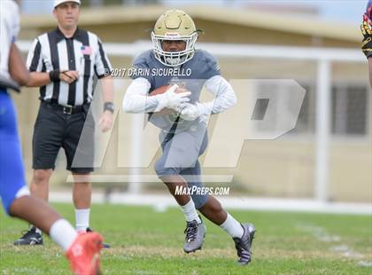 Thumbnail 2 in Long Beach Poly @ Serra photogallery.
