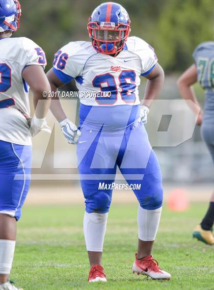 Thumbnail 3 in Long Beach Poly @ Serra photogallery.