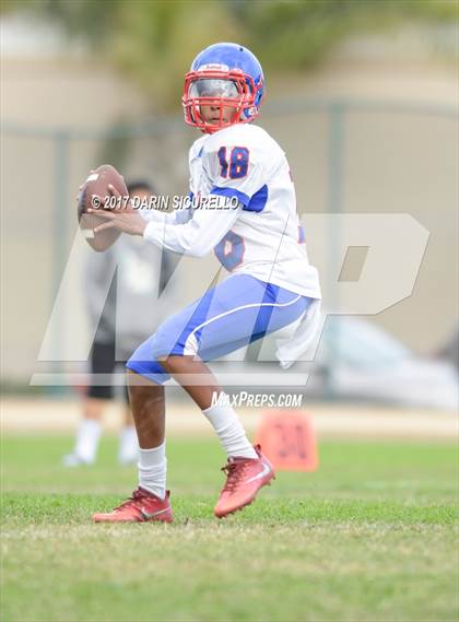 Thumbnail 2 in Long Beach Poly @ Serra photogallery.