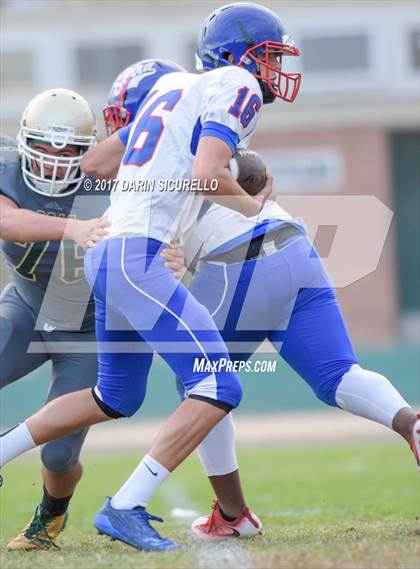 Thumbnail 1 in Long Beach Poly @ Serra photogallery.