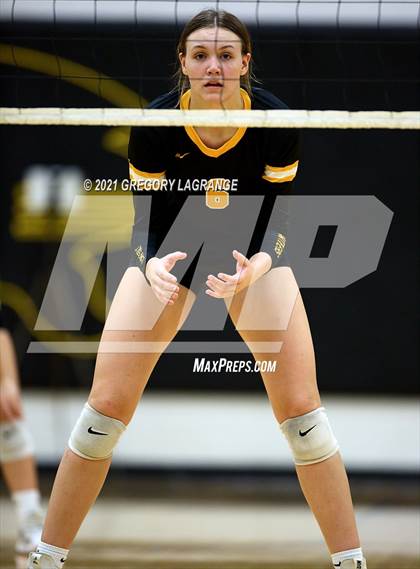 Thumbnail 3 in Timber Creek vs Fossil Ridge photogallery.