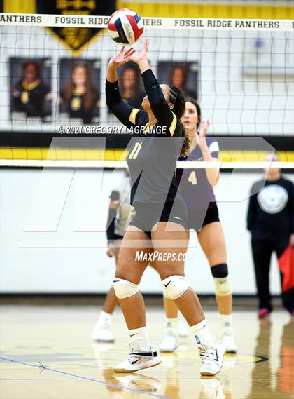 Thumbnail 1 in Timber Creek vs Fossil Ridge photogallery.