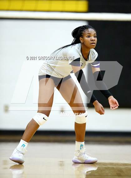 Thumbnail 3 in Timber Creek vs Fossil Ridge photogallery.