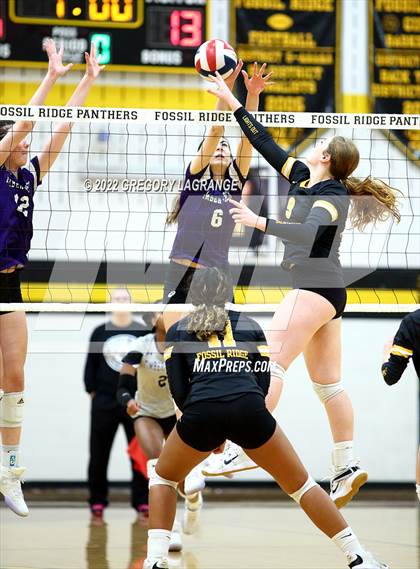Thumbnail 3 in Timber Creek vs Fossil Ridge photogallery.
