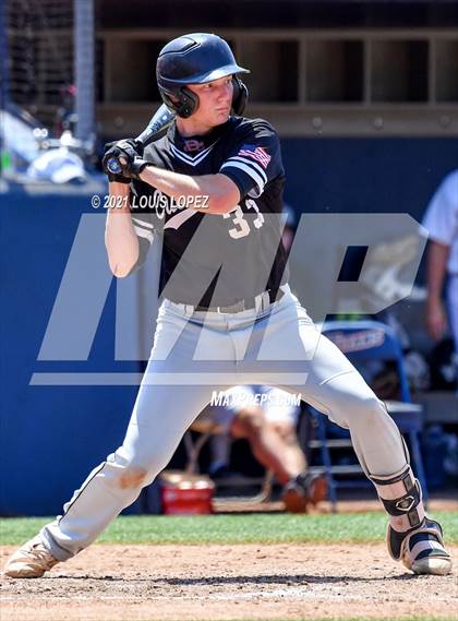 Thumbnail 2 in Royal vs. Rancho Cucamonga (CIF SS DIV 4 Championship) photogallery.