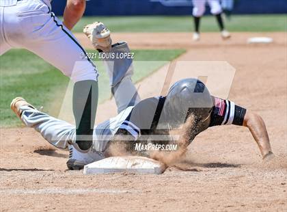 Thumbnail 1 in Royal vs. Rancho Cucamonga (CIF SS DIV 4 Championship) photogallery.
