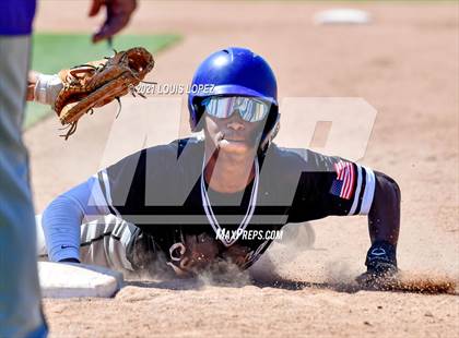 Thumbnail 3 in Royal vs. Rancho Cucamonga (CIF SS DIV 4 Championship) photogallery.