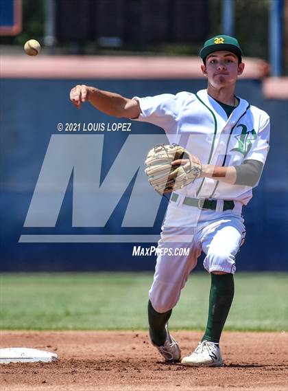 Thumbnail 2 in Royal vs. Rancho Cucamonga (CIF SS DIV 4 Championship) photogallery.