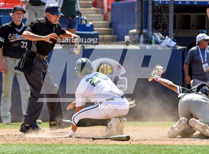 Thumbnail 3 in Royal vs. Rancho Cucamonga (CIF SS DIV 4 Championship) photogallery.