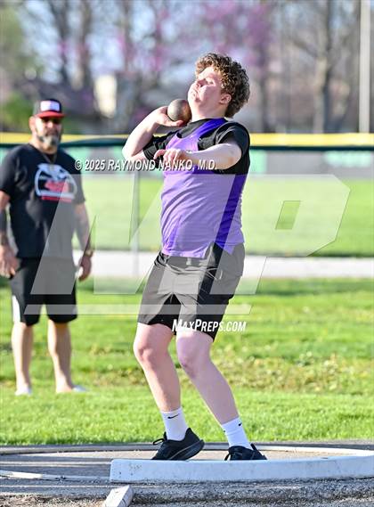 Thumbnail 3 in Yorktown Triangular (Shot Put) photogallery.