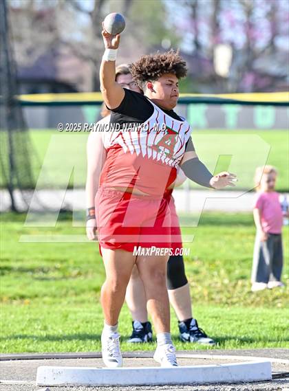 Thumbnail 1 in Yorktown Triangular (Shot Put) photogallery.