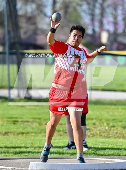 Thumbnail 2 in Yorktown Triangular (Shot Put) photogallery.