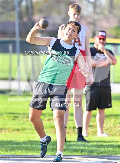 Thumbnail 2 in Yorktown Triangular (Shot Put) photogallery.