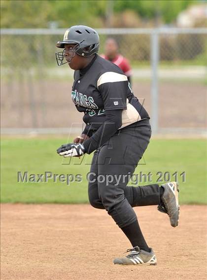 Thumbnail 2 in Monterey Trail vs. McClatchy (River City Tournament) photogallery.