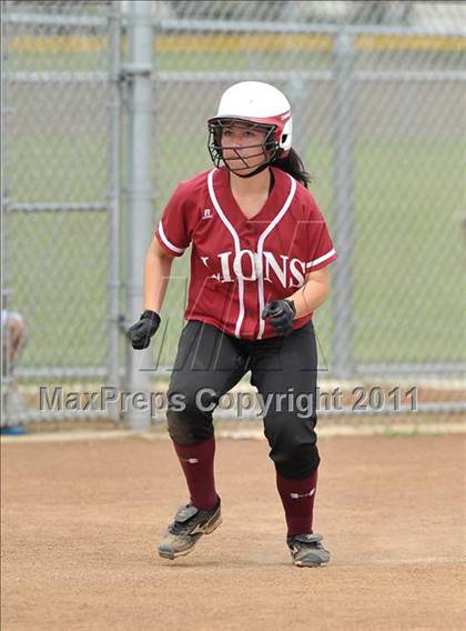 Thumbnail 2 in Monterey Trail vs. McClatchy (River City Tournament) photogallery.