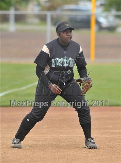 Thumbnail 3 in Monterey Trail vs. McClatchy (River City Tournament) photogallery.