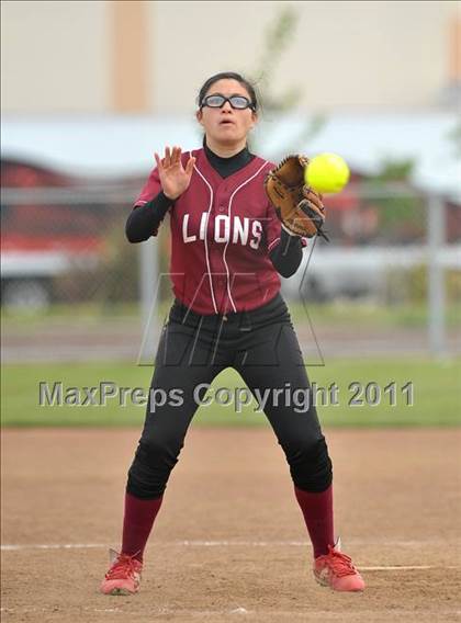 Thumbnail 2 in Monterey Trail vs. McClatchy (River City Tournament) photogallery.