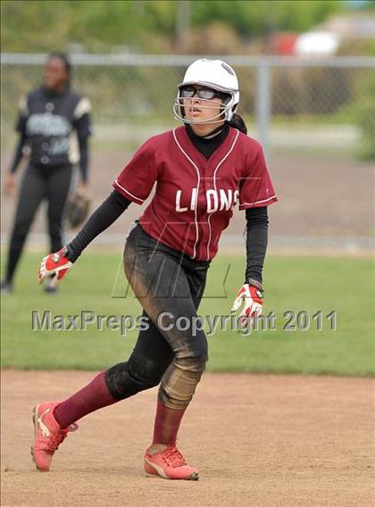 Thumbnail 2 in Monterey Trail vs. McClatchy (River City Tournament) photogallery.