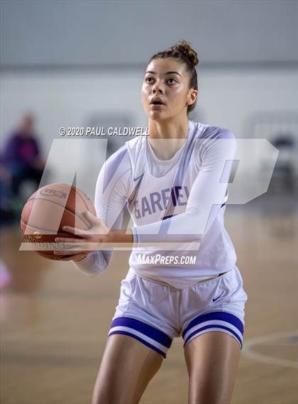 Thumbnail 1 in Arlington vs. Garfield  (WIAA 3A Semifinal)  photogallery.
