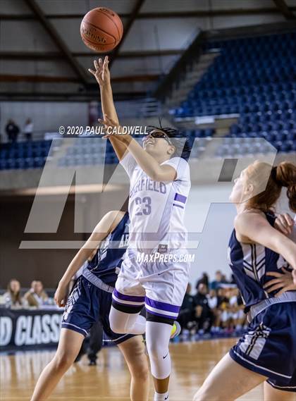 Thumbnail 3 in Arlington vs. Garfield  (WIAA 3A Semifinal)  photogallery.