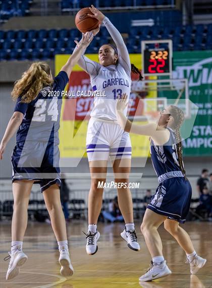 Thumbnail 3 in Arlington vs. Garfield  (WIAA 3A Semifinal)  photogallery.