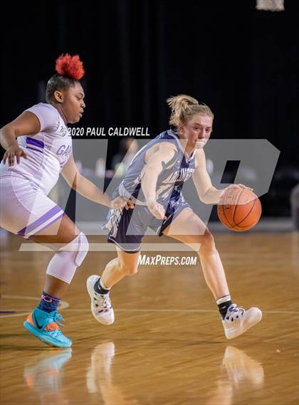 Thumbnail 2 in Arlington vs. Garfield  (WIAA 3A Semifinal)  photogallery.
