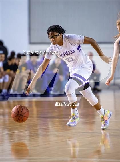 Thumbnail 1 in Arlington vs. Garfield  (WIAA 3A Semifinal)  photogallery.