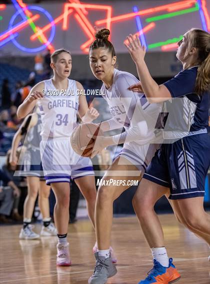 Thumbnail 2 in Arlington vs. Garfield  (WIAA 3A Semifinal)  photogallery.