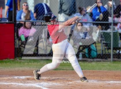 Thumbnail 2 in Chilton County vs Maplesville (Chilton County Tournament Final) photogallery.