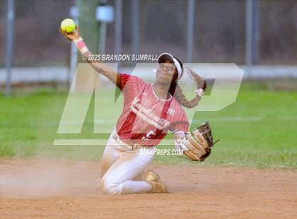 Thumbnail 3 in Chilton County vs Maplesville (Chilton County Tournament Final) photogallery.