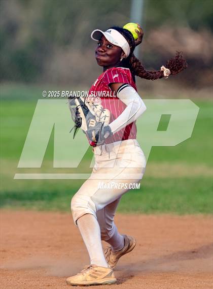 Thumbnail 3 in Chilton County vs Maplesville (Chilton County Tournament Final) photogallery.