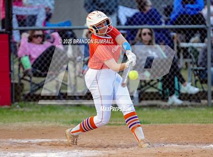Thumbnail 1 in Chilton County vs Maplesville (Chilton County Tournament Final) photogallery.