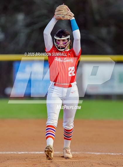 Thumbnail 2 in Chilton County vs Maplesville (Chilton County Tournament Final) photogallery.