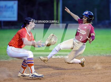 Thumbnail 3 in Chilton County vs Maplesville (Chilton County Tournament Final) photogallery.