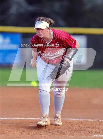 Thumbnail 2 in Chilton County vs Maplesville (Chilton County Tournament Final) photogallery.