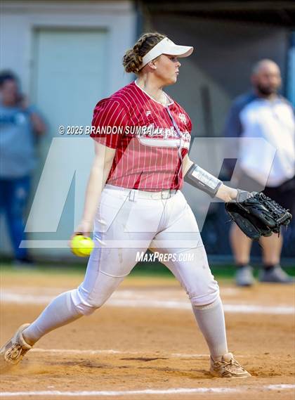 Thumbnail 3 in Chilton County vs Maplesville (Chilton County Tournament Final) photogallery.